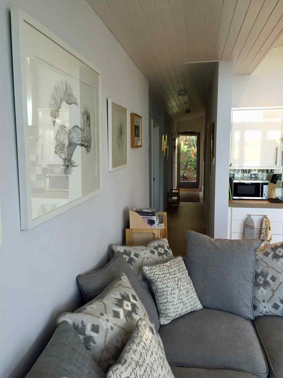 resized-2349823-Lodge Hallway.jpg